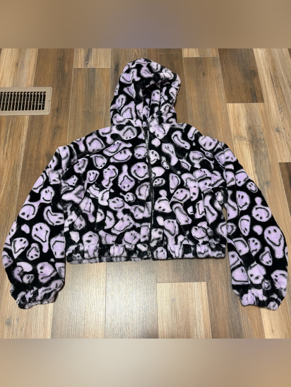 Smiley x H&M Women Purple Fleece Faux Fur Soft Cropped Cinched Hooded Jacket M